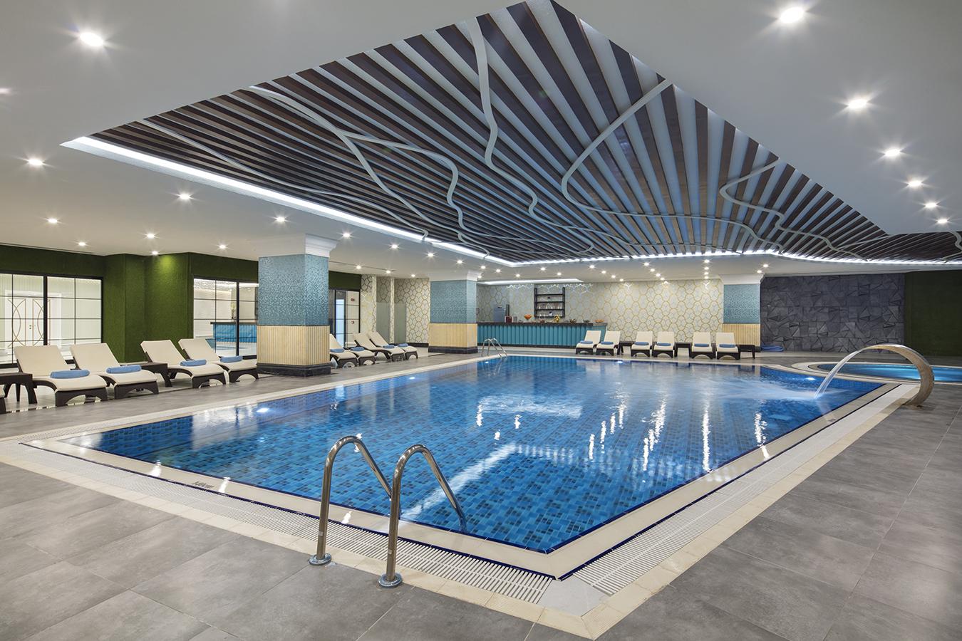 Granada Luxury Otel 5*